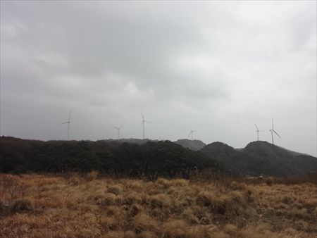 日本の最先端～淡路島の風車たち
