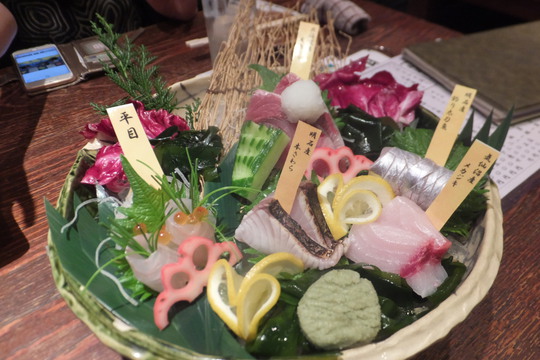 東三国　「すしまる屋」　上物の新鮮な寿司がリーズナブルに頂けます！