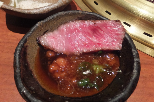 吹田・江坂　「焼肉処　哲」　絶品！黒毛和牛にこだわる素晴らしいお肉！
