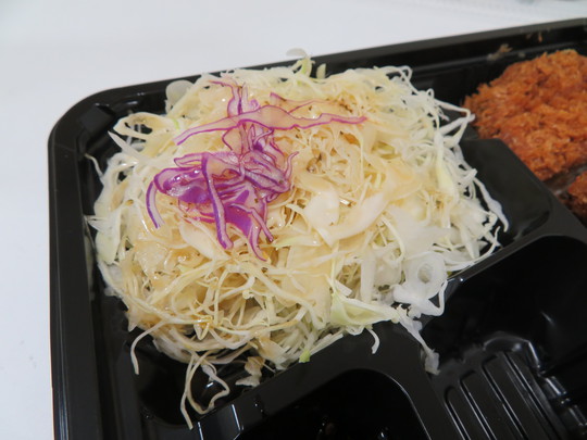 神戸・住吉　「とんかつ　いなば和幸」　食べ応えある厚切りロースカツ弁当をテイクアウトしました！