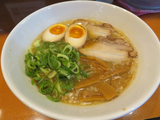 豊中・庄内　「麺や　あ、うん」　京都の屋台の味わいのあ、うんらーめん！