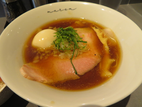 都島・都島本通　「maren（まれん）」　素材を知り尽くした和食店が作る地鶏の旨味が凝縮された極上しょうゆそば！