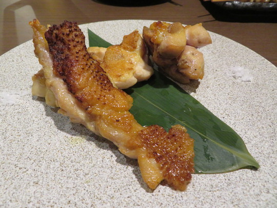 梅田・茶屋町　「とりひめ」　さつま極鶏大摩桜（だいまおう）が色々な楽しみかたで味わえます！