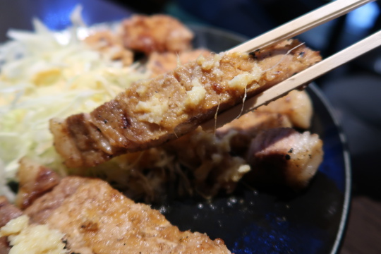 淀川・西中島　「一番どり」　厚切り生姜焼きと唐揚げか一緒に頂けるお得なランチ定食！