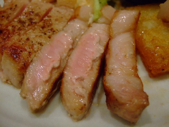梅田・北新地　「義」　名護桜豚のロースステーキがメッチャ旨い