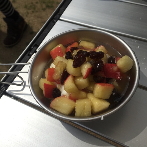 【作り方】リンゴのバターソテーと水切りヨーグルト
