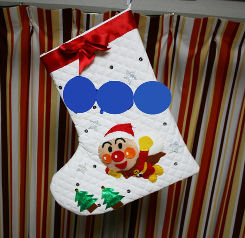 クリスマス用にアンパンマン靴下作りました！
