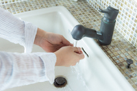 消毒や手洗いで深刻！手荒れ対策におすすめの成分は？