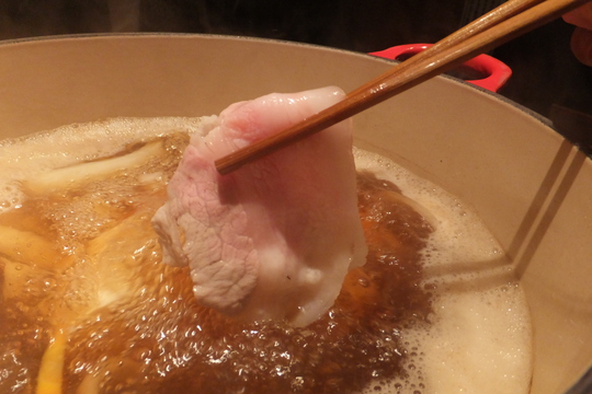 吹田・江坂　「くら　江坂豚舎」　出汁で食べる豚しゃぶがリーズナブルに頂けます！