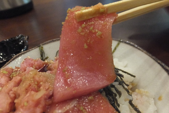 堺筋本町　「きたかた食堂」　喜多方ラーメンと本鮪中トロ丼が頂けます！
