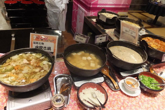 箕面・箕面観光ホテル　「ブルエ」　ブッフェスタイルのディナーを頂きました！
