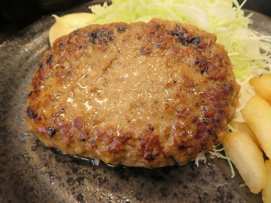 神戸・住吉　「なかよし　JR住吉店」　大根おろしで頂くおろしハンバーグがアッサリ味わい深く旨い！