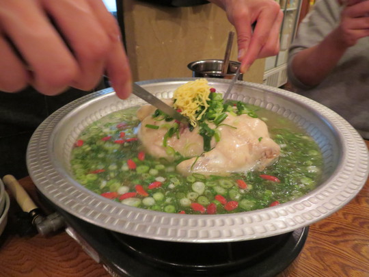 福島　「入ル」　コラーゲンたっぷり韓味一式の参鶏湯専門店！