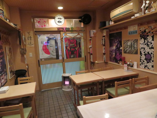 天満・天五中崎通り商店街　「煮売屋ぽっと」　気になっていた隠れ家的な沖縄風居酒屋へ！