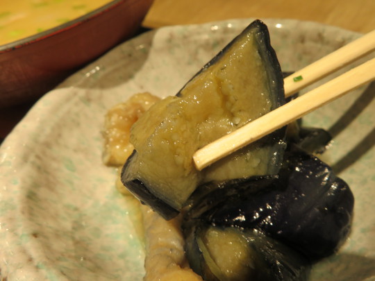 中央・本町　「新鮮魚処　魚盛（うおもり）」　ボリューミーな漬けまぐろとサーモンの海鮮丼！