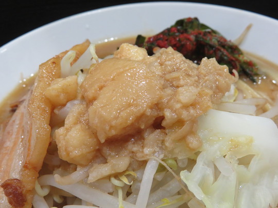 鶴橋　「ラーメンフクロウ」　麺や福はらが放つボリューム満点の二郎系インスパイア！