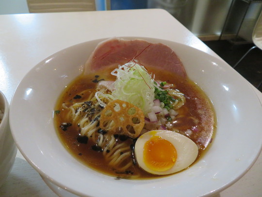 裏谷四　「麺や齋とう」　大阪好っきゃ麺８　その１４　鶏旨味そばとねぎチャーシュー丼！