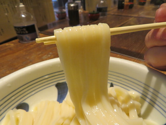 堺筋本町・南本町　「手打ちうどん　憩家（いこや）」　生醤油うどんとかやくご飯の王道の定食を堪能させて頂きました！