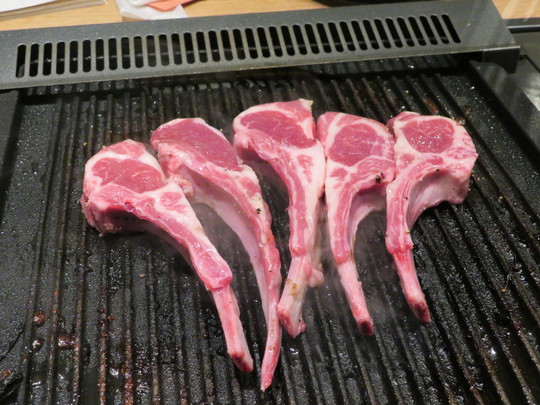 心斎橋　「ラム肉家３９８」　流行りのラム肉ですがこのお店はクセ無くてメチャクチャ旨い！