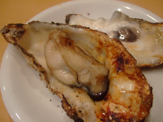 天王寺　「牡蠣 やまと」　夏場にも旨い日生の牡蠣が食べれます