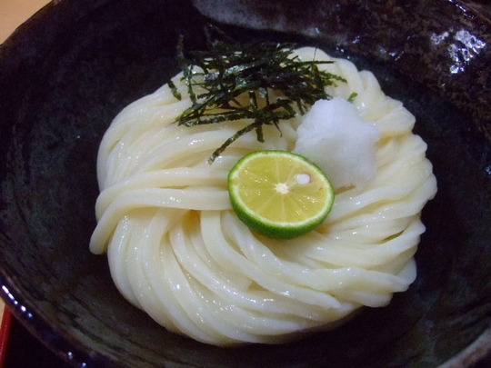 鶴橋　「うどん上々」　大阪好っきゃ麺４　肉みそ玉子かけ丼！