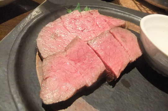 福島　「Ｄａ－Ｗａ（ダーワ）」　熟成肉をじっくり焼いて楽しむ
